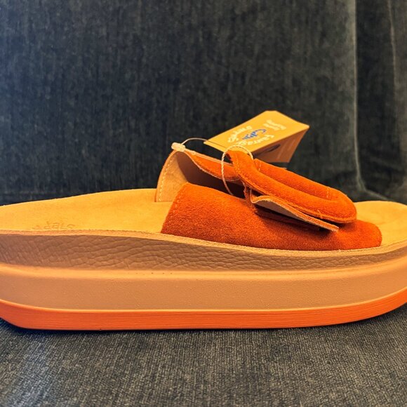 Fantasy Sandals - Vasileia Mandarin Vino - Multiple Sizes (NEW W/ BOX) - Picture 2 of 3